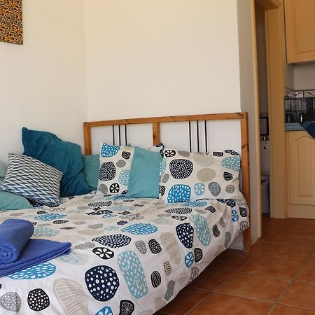 Casita Del Rio 2 Apartment Caleta de Sebo Bagian luar foto